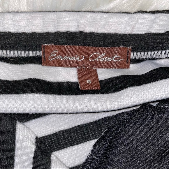 Black and White Striped Tube Top - Picture 7 of 8